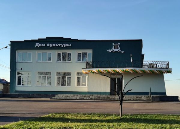 Более 350 земских работников культуры начали работу
