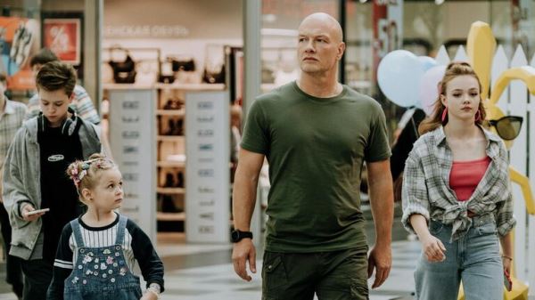 Скоро в онлайн-кинотеатрах: самые ожидаемые фильмы и сериалы8