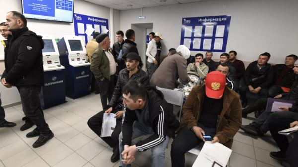 «Это уже риск»: в России обсуждают ввод ограничений для родственников трудовых мигрантов
