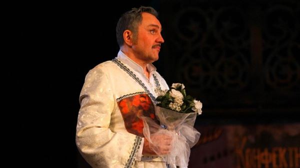 Умер актер Владимир Вальвачев0