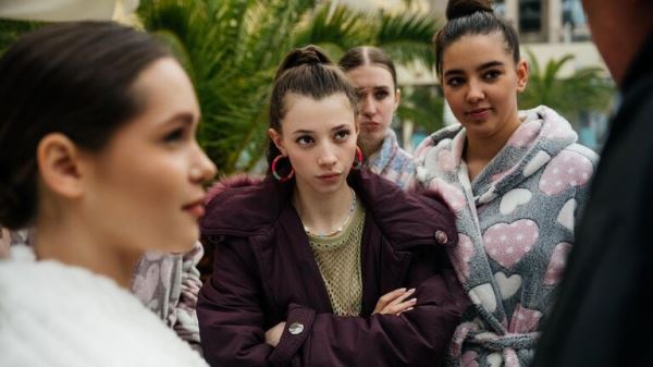Скоро в онлайн-кинотеатрах: самые ожидаемые фильмы и сериалы31