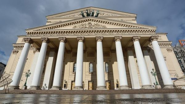 На сцену Большого театра перенесли 35 постановок из Мариинского